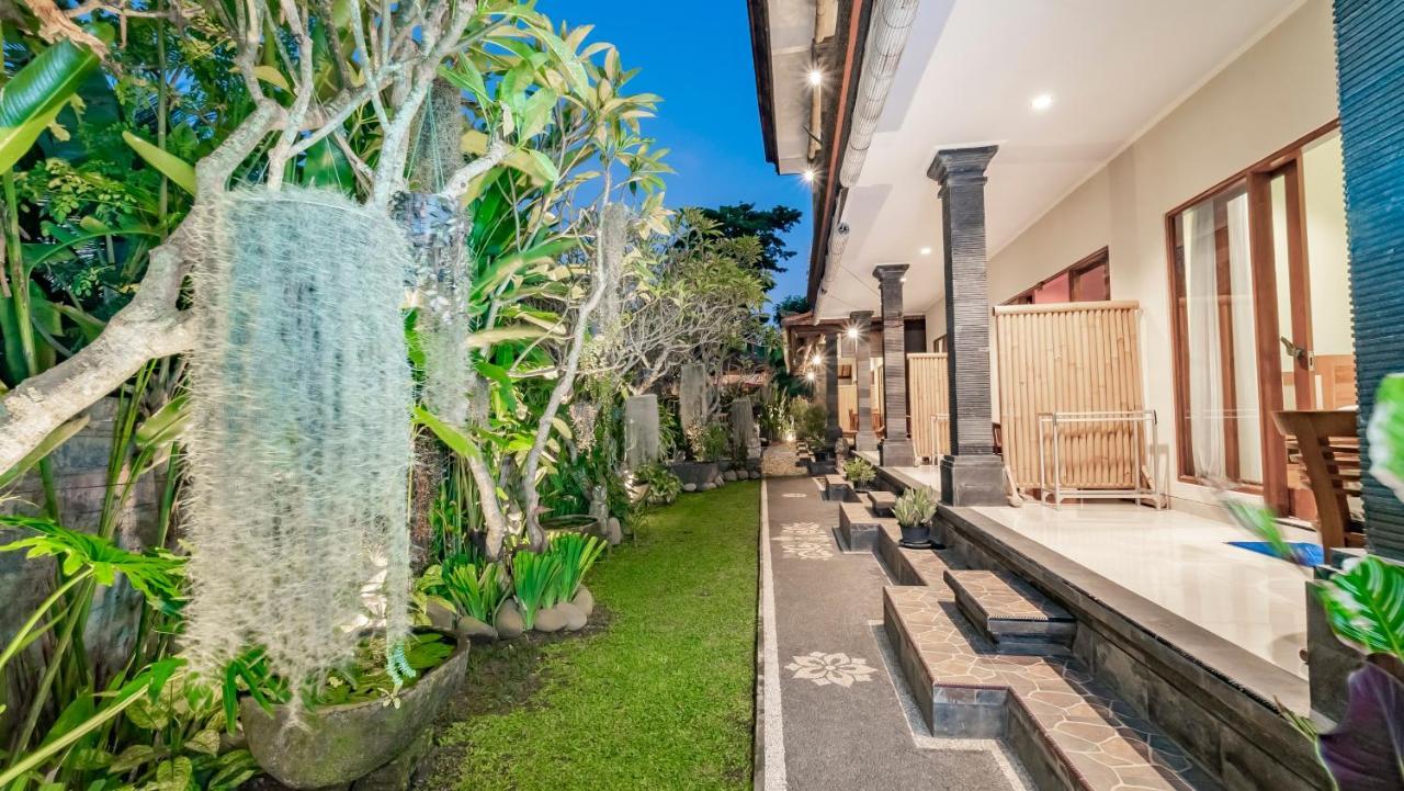 The Village Guest House Ubud Esterno foto