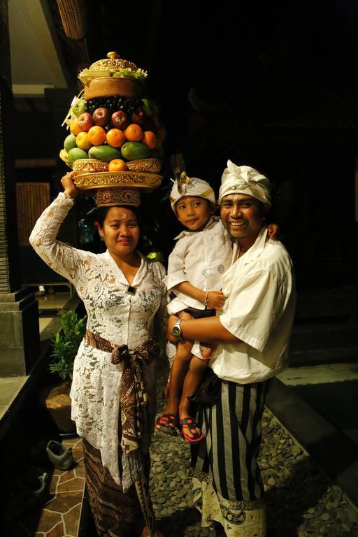 The Village Guest House Ubud Esterno foto